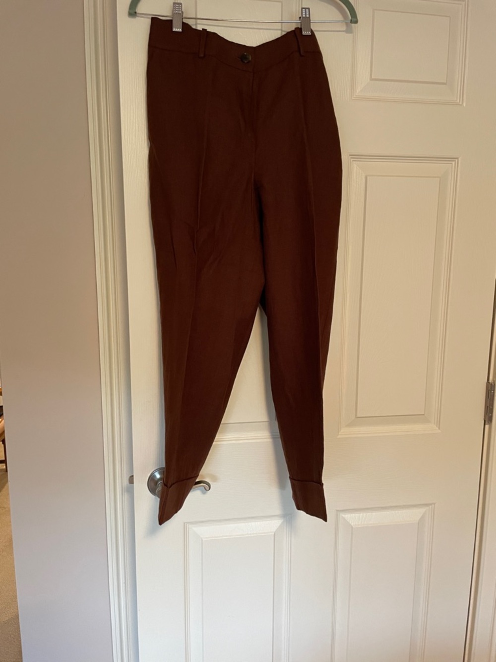 Women’s brown tailored slacks /NWT